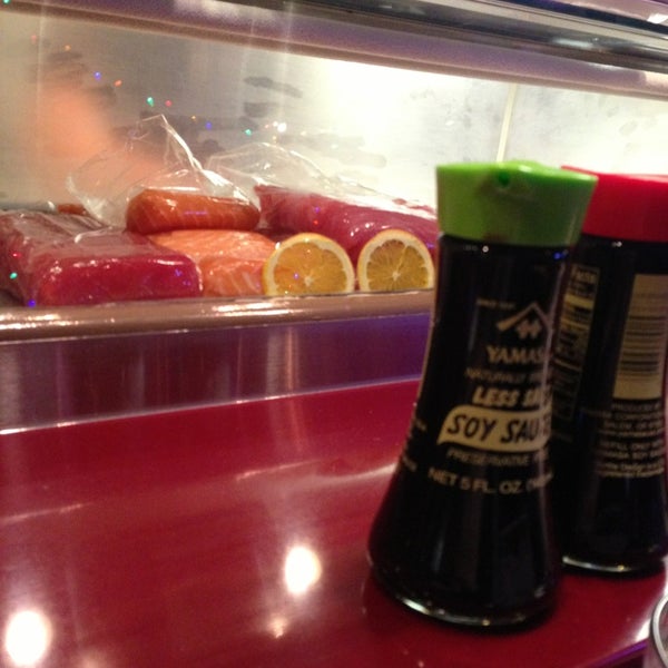 3/8/2013에 Matt H.님이 Sushi Blues Cafe에서 찍은 사진