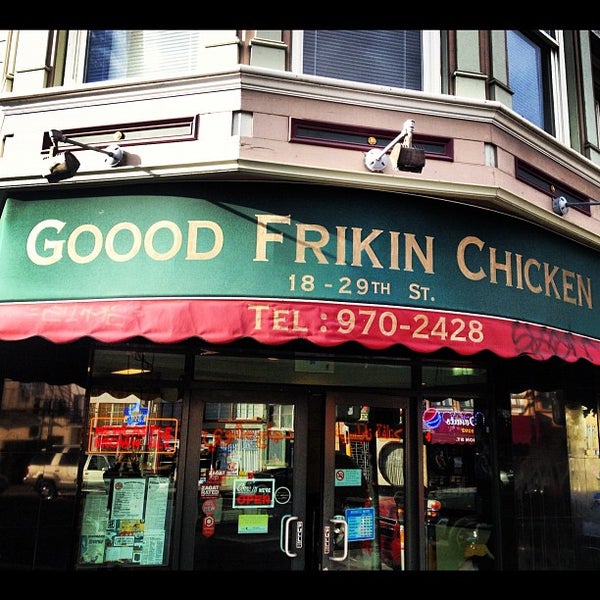 Снимок сделан в Goood Frikin&#39; Chicken пользователем Scott W. 10/21/2012