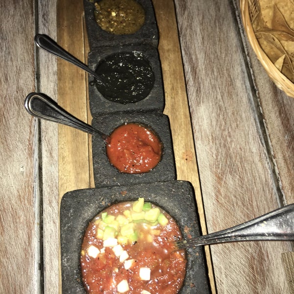6/18/2017 tarihinde Alfonso S.ziyaretçi tarafından Rio Viejo, Cocina de México'de çekilen fotoğraf