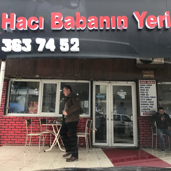 Снимок сделан в Hacı Babanın Yeri Gaziantep Sofrası пользователем Orhan K. 12/13/2016