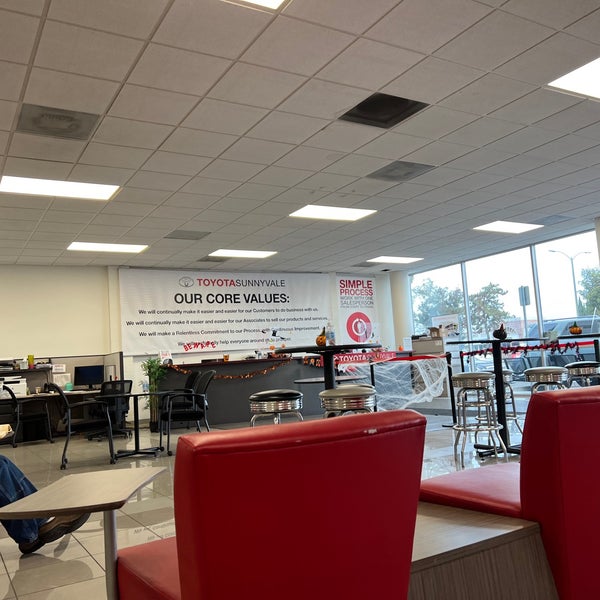 Toyota Sunnyvale Car Dealership