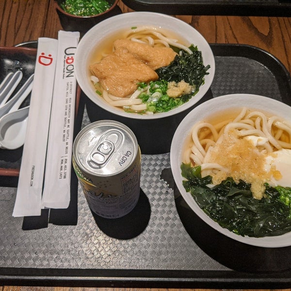 Photo taken at U:Don Fresh Japanese Noodle Station by Hsiu-Fan W. on 1/27/2020