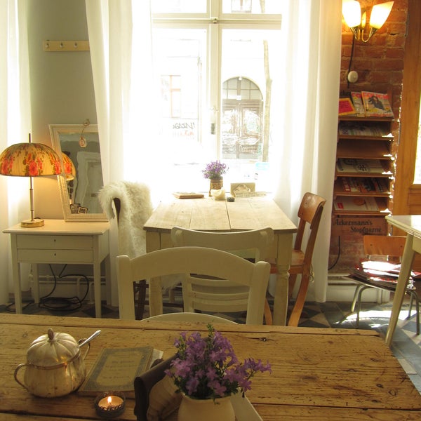 Das Foto wurde bei eliza - Café &amp; Lieblingsstücke von eliza - Café &amp; Lieblingsstücke am 9/10/2013 aufgenommen