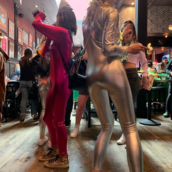 Das Foto wurde bei The Brixton von Sarah L. am 5/19/2019 aufgenommen