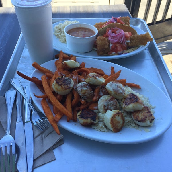 Photo taken at California Fish Grill by Richie W. on 10/16/2018