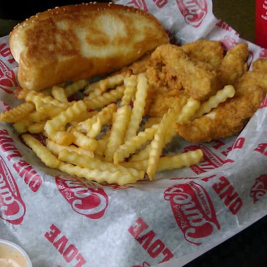 Photo taken at Raising Cane&#39;s Chicken Fingers by Richard N. on 5/26/2013