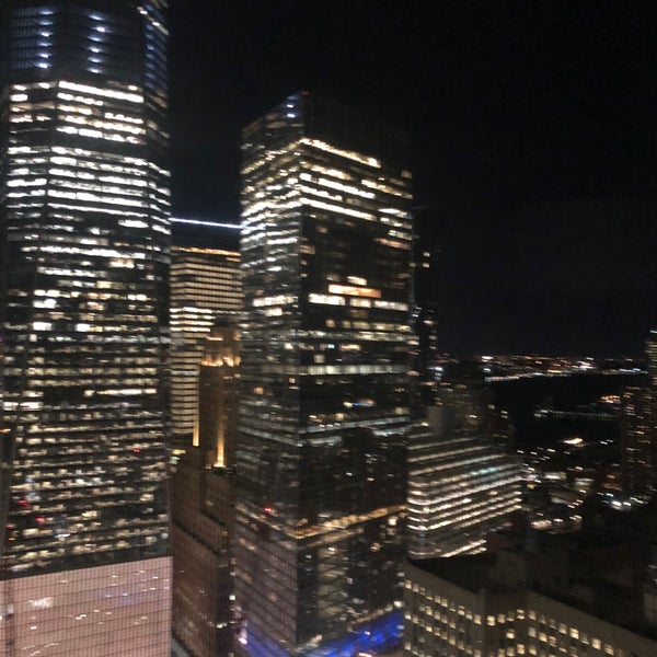 Foto scattata a Millennium Hilton da Olli N. il 11/9/2019