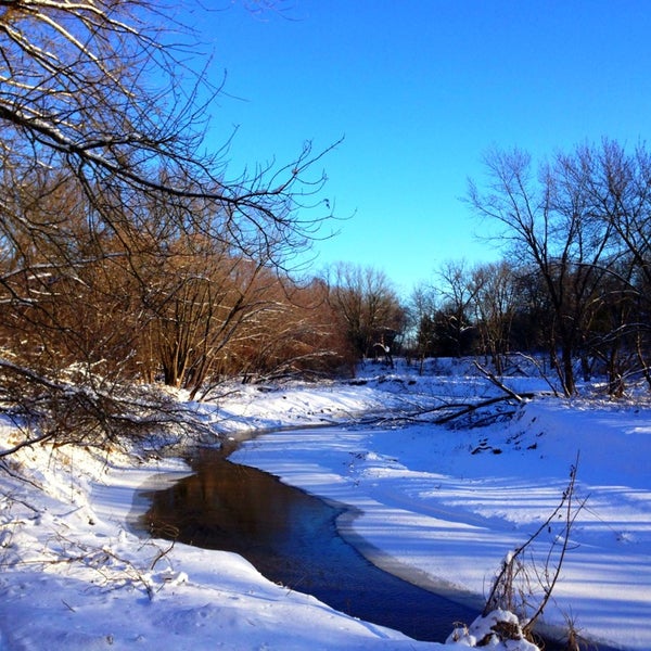 รูปภาพถ่ายที่ Indian Creek Nature Center โดย Kevin R. เมื่อ 2/3/2013