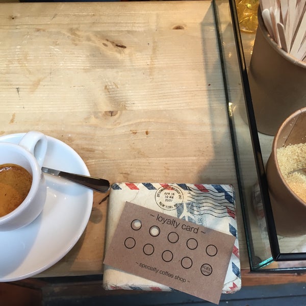 Foto tirada no(a) Coffee Stand Gutenberg por Timi 😼 V. em 1/24/2018