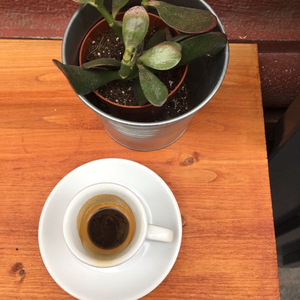 Foto tirada no(a) Coffee Stand Gutenberg por Timi 😼 V. em 2/10/2018