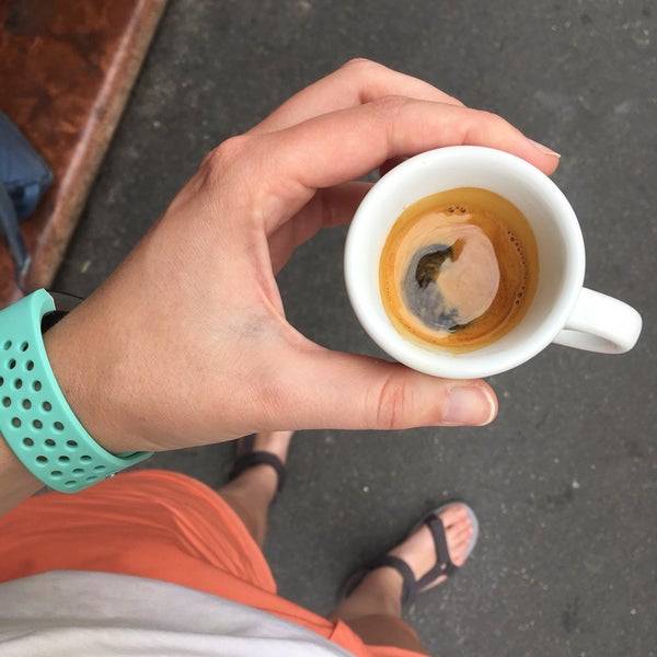 Foto tirada no(a) Coffee Stand Gutenberg por Timi 😼 V. em 7/16/2018