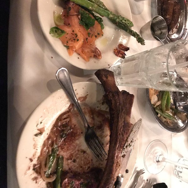 11/20/2019 tarihinde Linton W.ziyaretçi tarafından Chama Gaúcha Brazilian Steakhouse - Houston'de çekilen fotoğraf