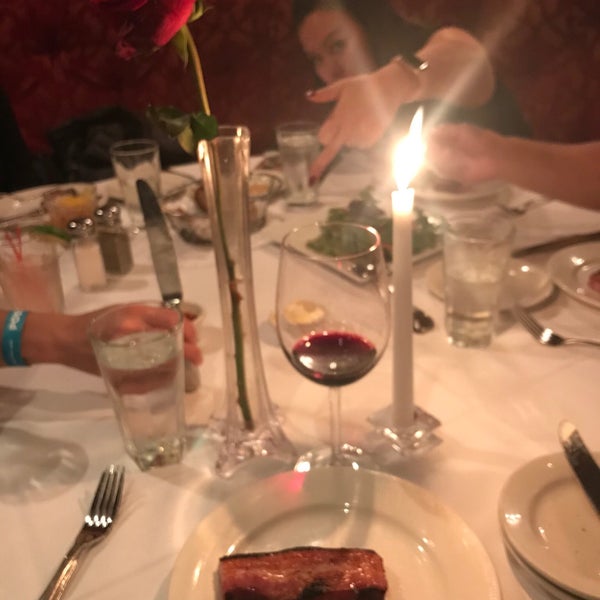 Снимок сделан в Club A Steakhouse пользователем Linton W. 11/4/2019