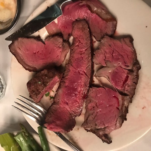 Photo taken at Chama Gaúcha Brazilian Steakhouse - Houston by Linton W. on 1/14/2019