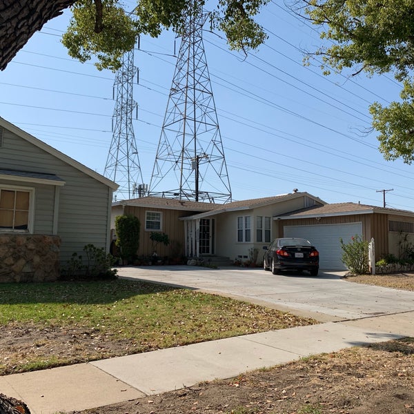 Back To The Future Filming Location McFly's House 4 tips