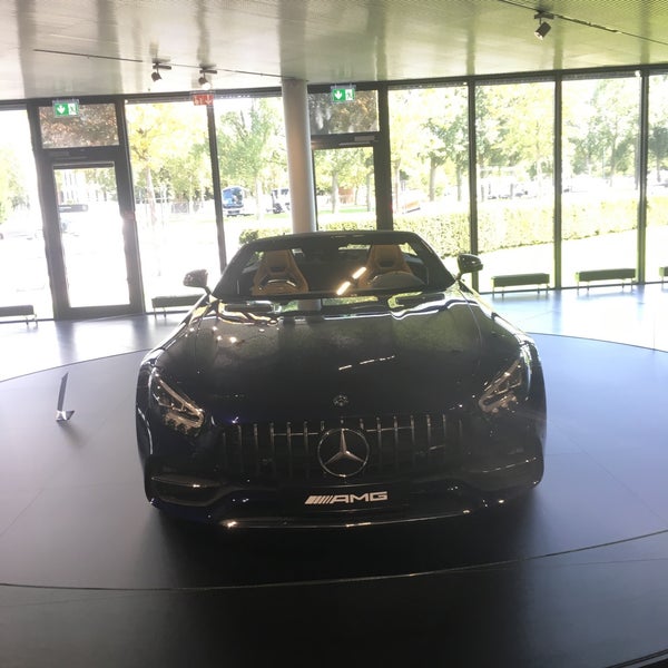 Photo taken at Mercedes-Benz Kundencenter by Jafar S. on 8/21/2019