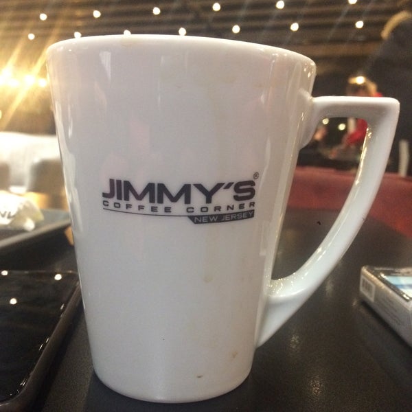 Foto diambil di Jimmy&#39;s Coffee Corner oleh . pada 10/27/2019