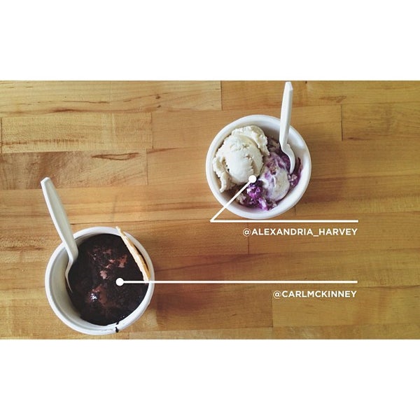 5/25/2013에 Carl M.님이 Jeni&#39;s Splendid Ice Creams에서 찍은 사진