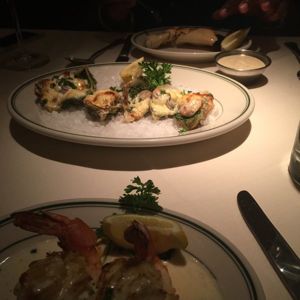 Снимок сделан в Joe&#39;s Seafood, Prime Steak &amp; Stone Crab пользователем Mikey B. 5/30/2015