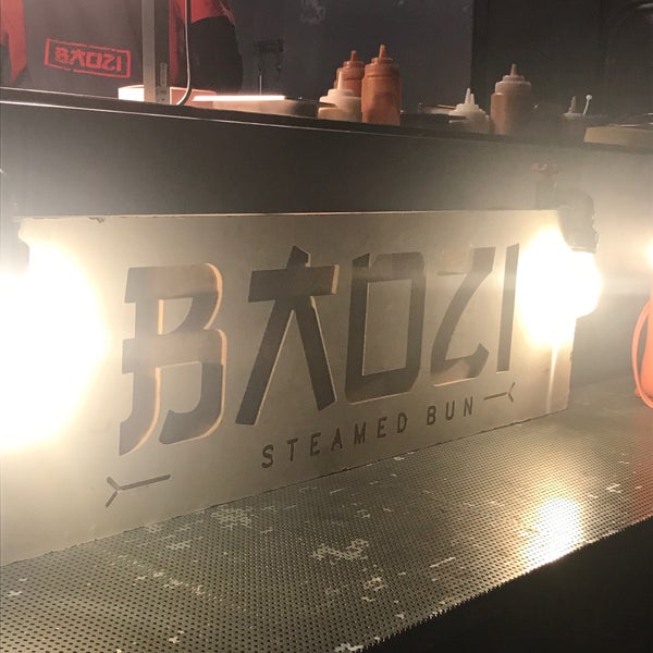 Foto diambil di Baozi Truck oleh Raghad🌟 pada 2/17/2018