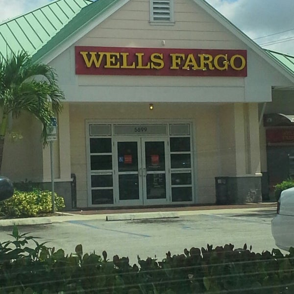 Wells Fargo 5899 W Oakland Park Blvd
