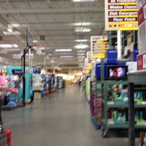 BJ's Wholesale Club Parlin, NJ