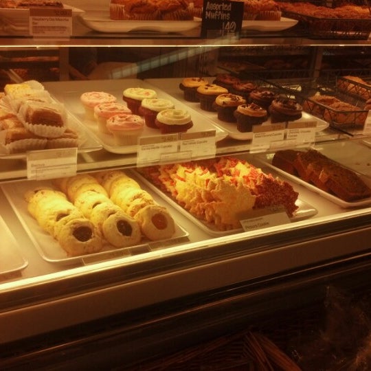 Metropolitan Market Grocery Store in Bryant