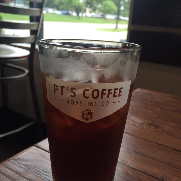 9/7/2016にKen B.がPT&#39;s Coffee @ College Hillで撮った写真