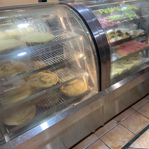 Yatala Pies Pie Shop