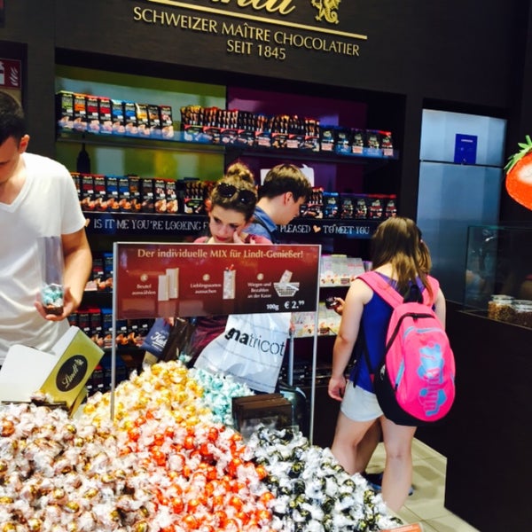 Photo taken at Lindt by Queen hh M. on 8/4/2015