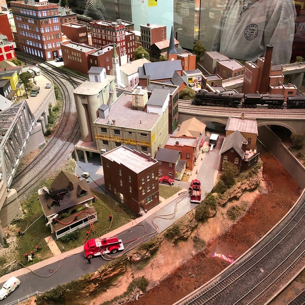 Foto tirada no(a) Western Pennsylvania Model Railroad Museum por Bill R. em 12/29/2019