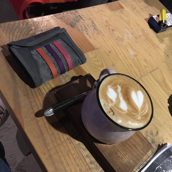 Foto scattata a Irish Coffee da Tuğçe S. il 11/11/2019