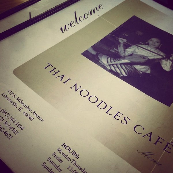 4/21/2015 tarihinde Shannon L.ziyaretçi tarafından Thai Noodles Cafe'de çekilen fotoğraf