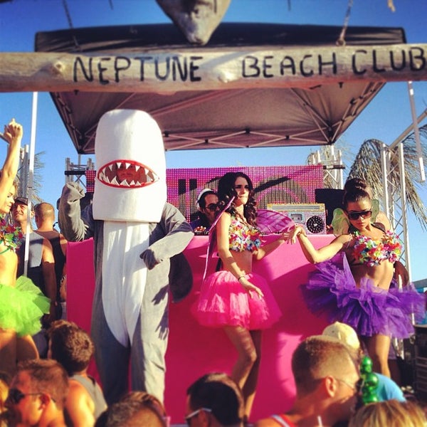 Neptune Beach Club (Now Closed) Night Club