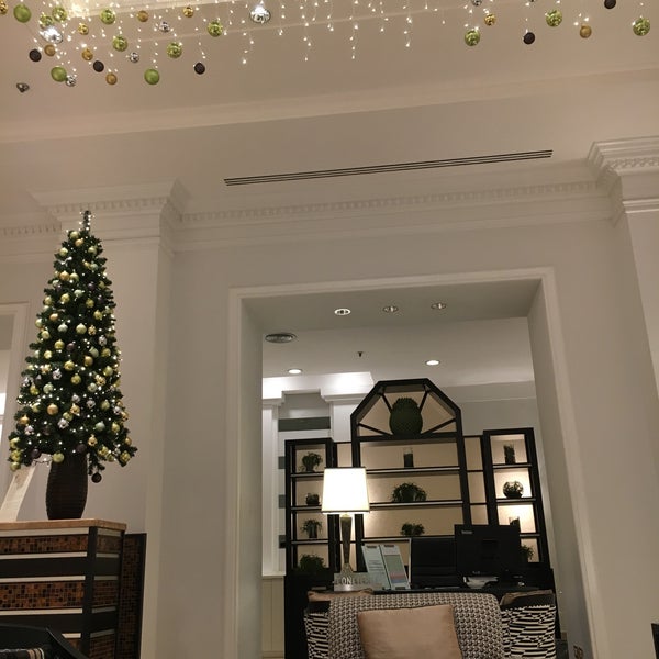 Das Foto wurde bei Rome Marriott Grand Hotel Flora von Niloufar K. am 1/9/2019 aufgenommen