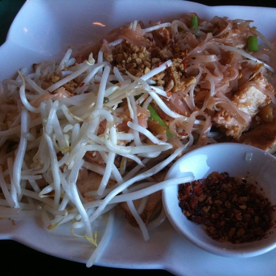Photo taken at Pho Wagon by Nicole D. on 12/20/2012