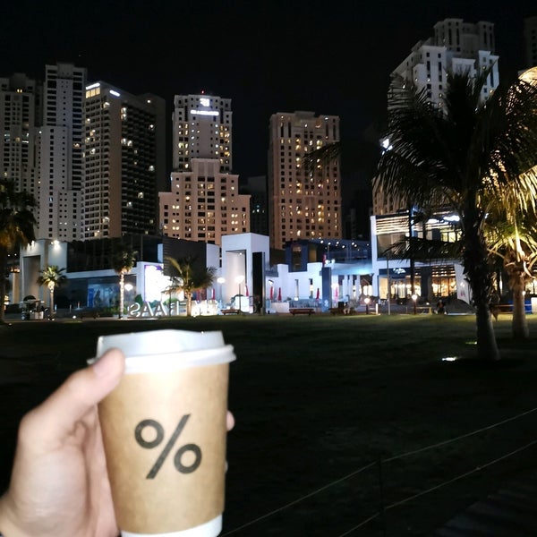 Foto scattata a Jumeirah Beach Residence da HeBo il 2/5/2020