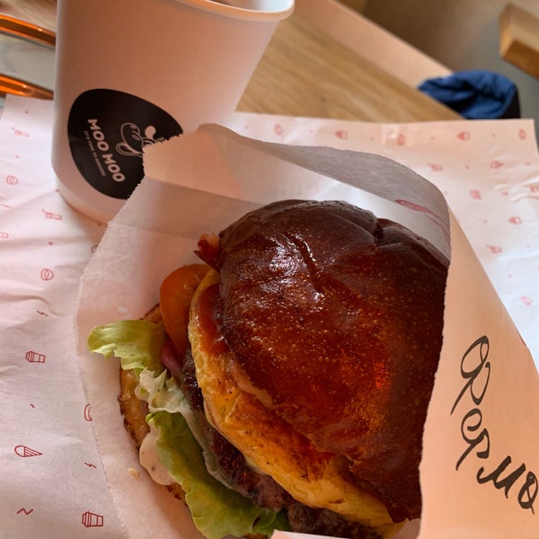 2/21/2019にIra B.がMoo Moo Burgersで撮った写真