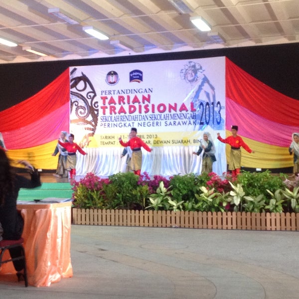 Photos At Dewan Suarah Bintulu Auditorium