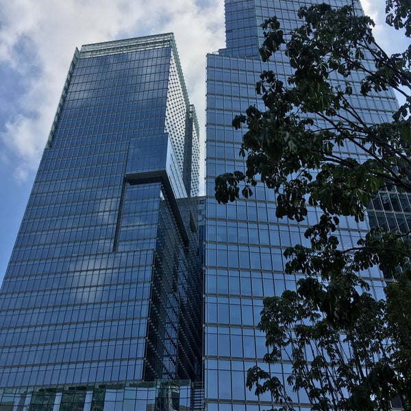 Asset central. Здание mirae asset.