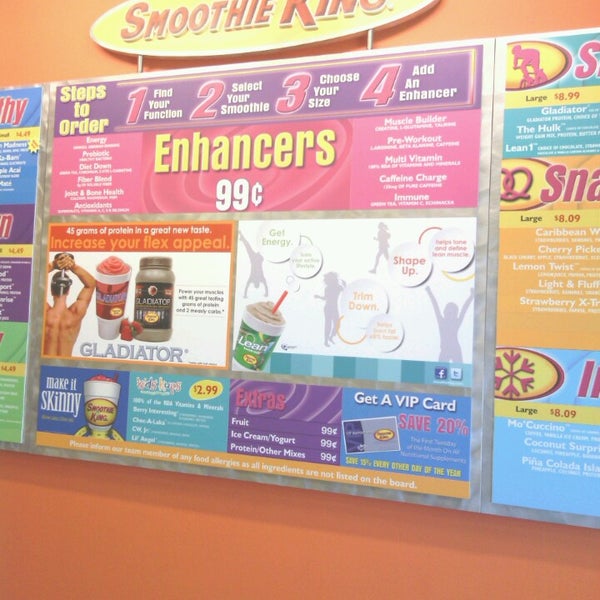 Photo taken at Smoothie King by Don N Michelle D. on 5/16/2013