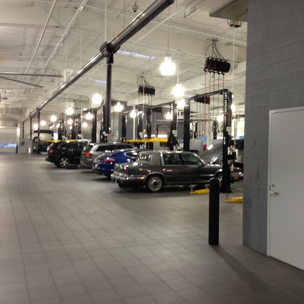Love Field Chrysler Dodge Jeep Ram Service Center 5 tips from 135
