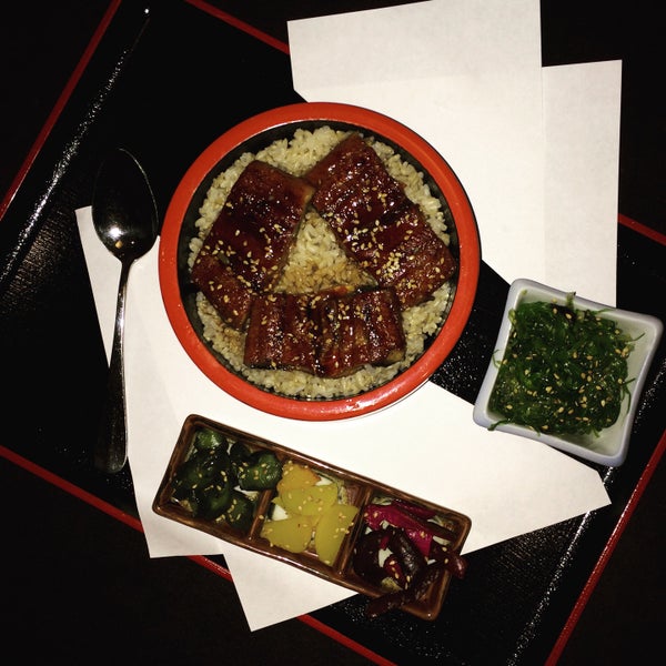 8/16/2015 tarihinde Sangria W.ziyaretçi tarafından FuGaKyu Japanese Cuisine'de çekilen fotoğraf