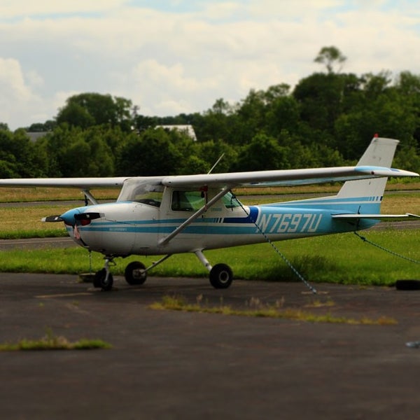 Quakertown Airport (UKT) Quakertown, PA