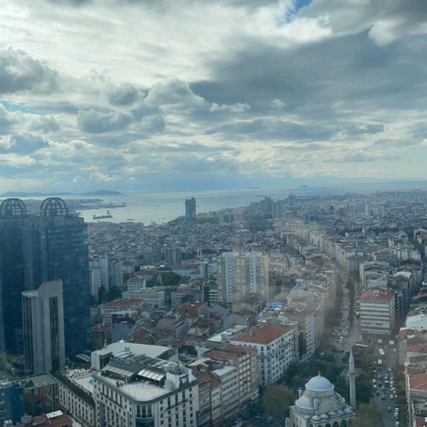 Photo prise au Istanbul Marriott Hotel par Sa A. le10/6/2022