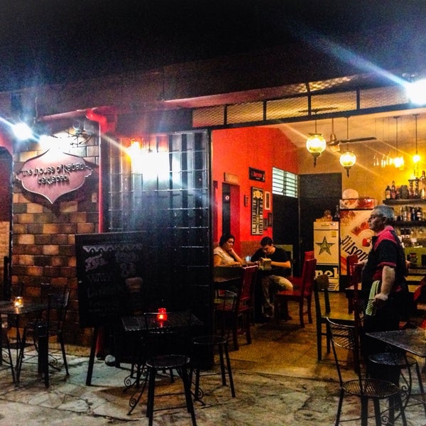9/26/2014 tarihinde Nilsa S.ziyaretçi tarafından Teklebab / The House of Kebab'de çekilen fotoğraf