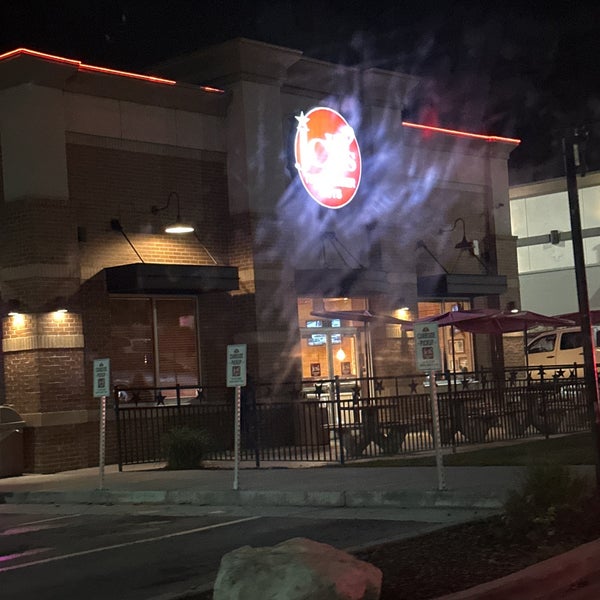5/14/2023 tarihinde Luke U.ziyaretçi tarafından JCW&#39;s The Burger Boys'de çekilen fotoğraf