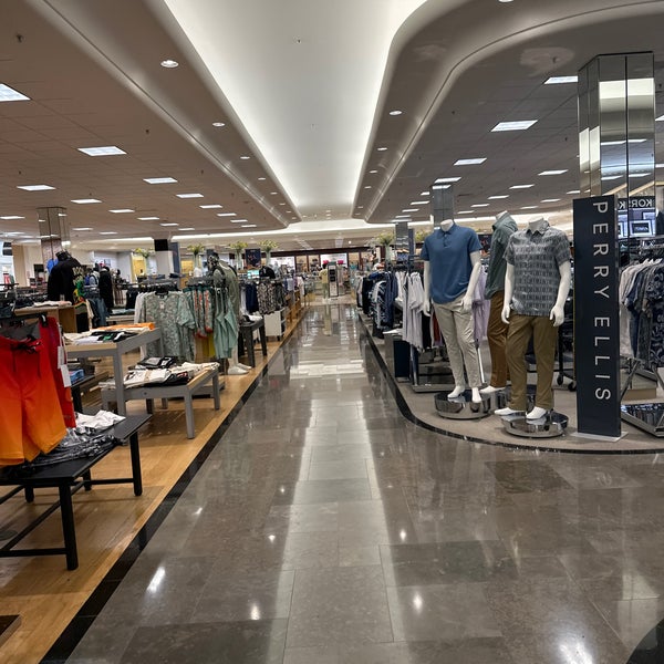 Dillard's 3200 Las Vegas Blvd S