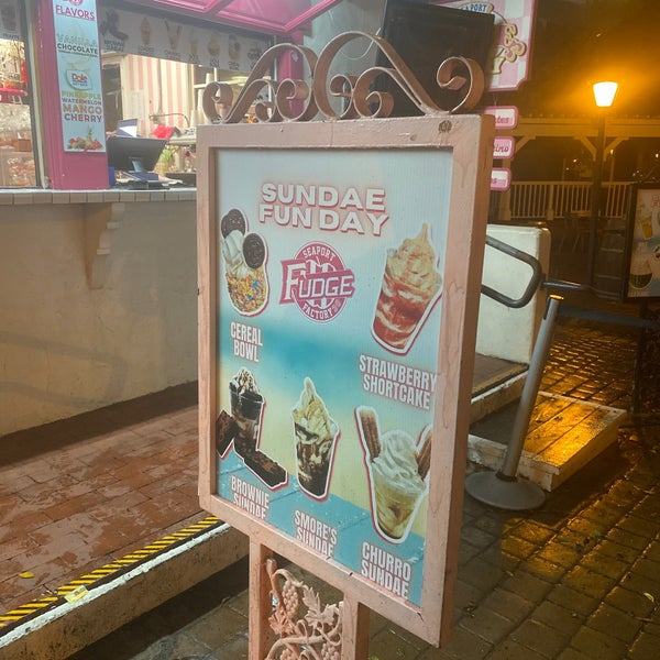 Seaport Fudge Factory Marina 3 tips