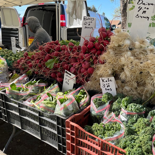 Templeton Farmers' Market 6th St. & Crocker
